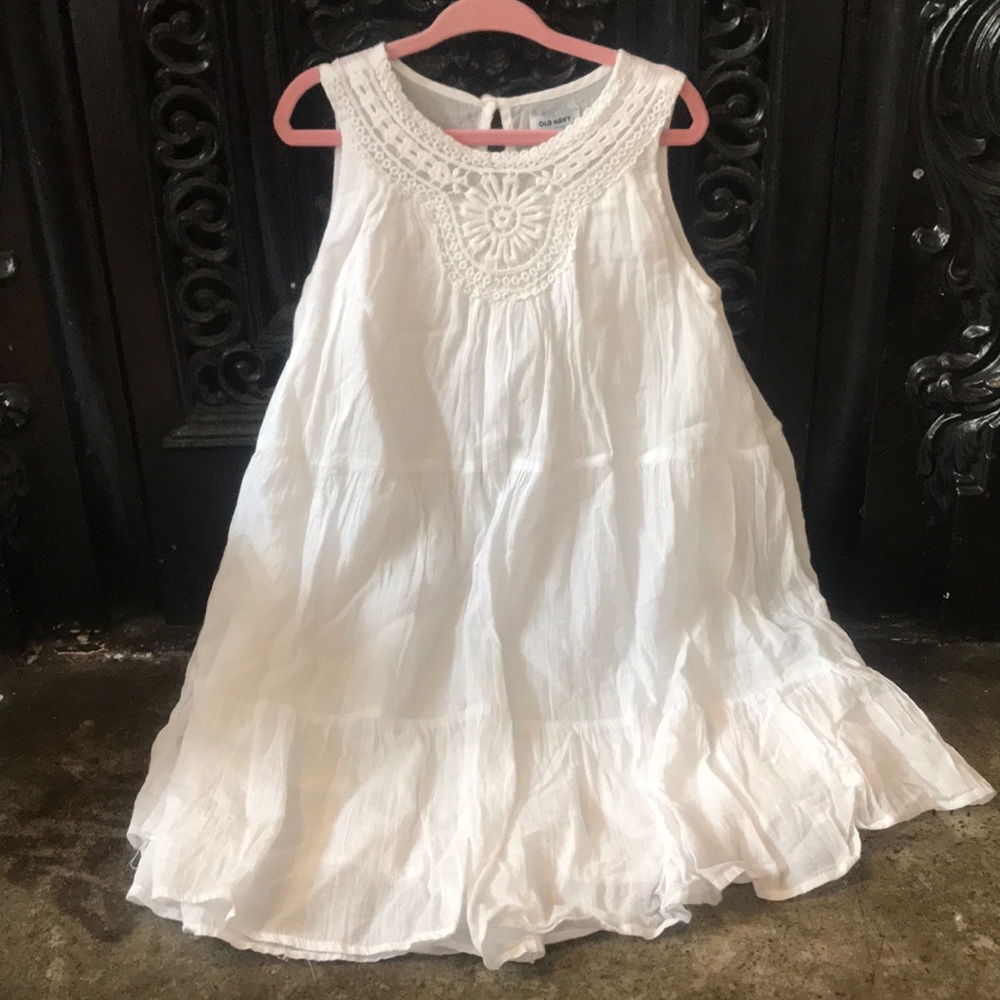 Old Navy size 5 white layered dress